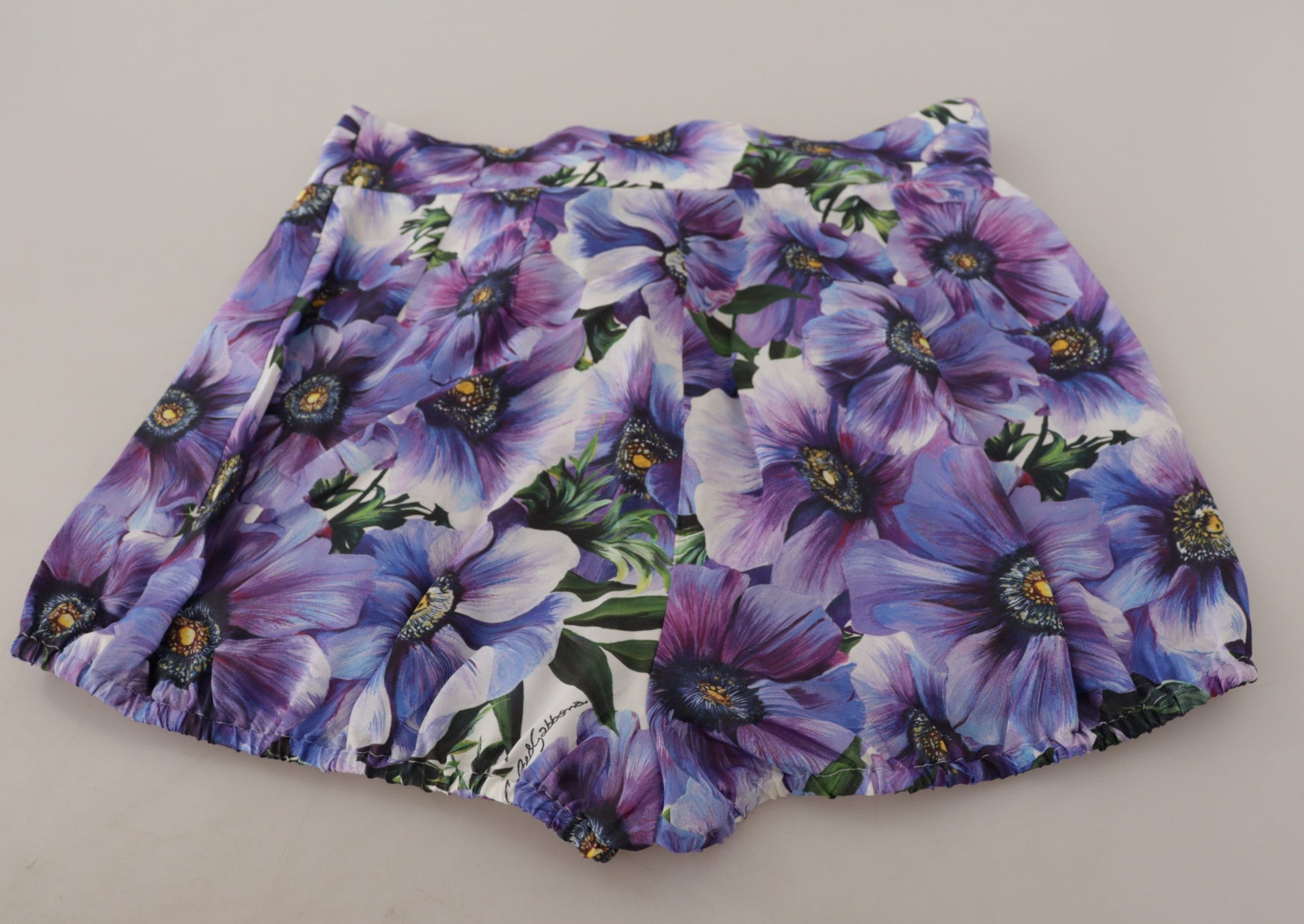 Short taille haute à imprimé anémone violet Dolce &amp; Gabbana