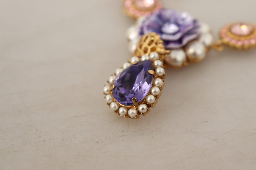 Collier Dolce &amp; Gabbana avec pendentifs en laiton doré et perles violettes et roses