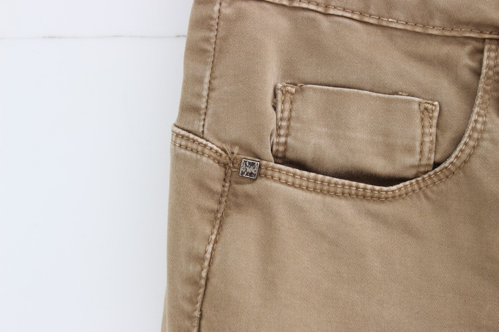 Pantalon en jean droit beige Costume National, jean extensible
