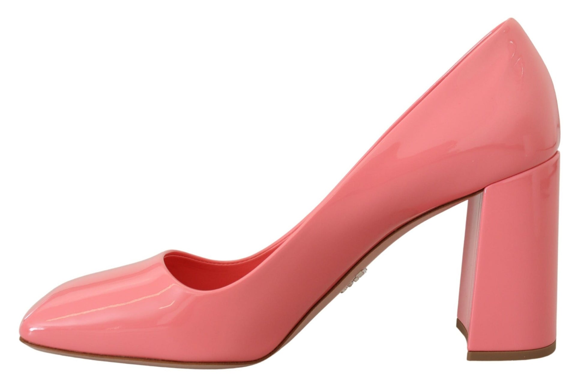 Escarpins Prada classiques à talons carrés en cuir verni rose