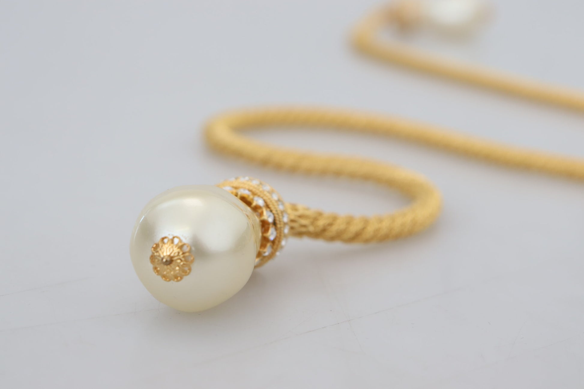 Collier Dolce &amp; Gabbana en laiton doré et cristal de Sicile