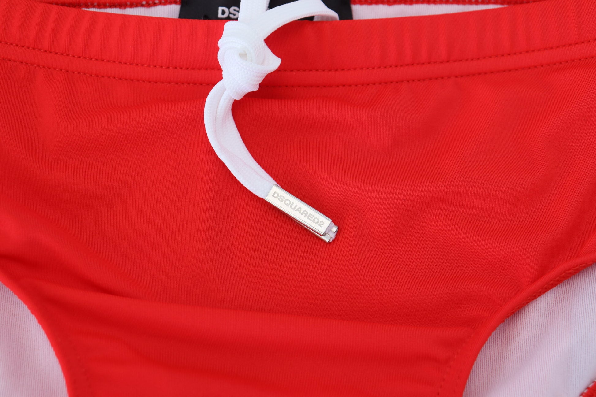 Maillot de bain Dsquared² rouge et noir avec imprimé ICON pour homme