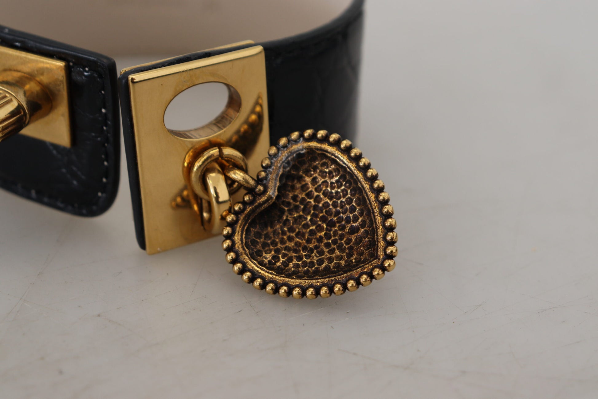 Bracelet porte-clés cœur DG en cuir Dauphine noir Dolce &amp; Gabbana