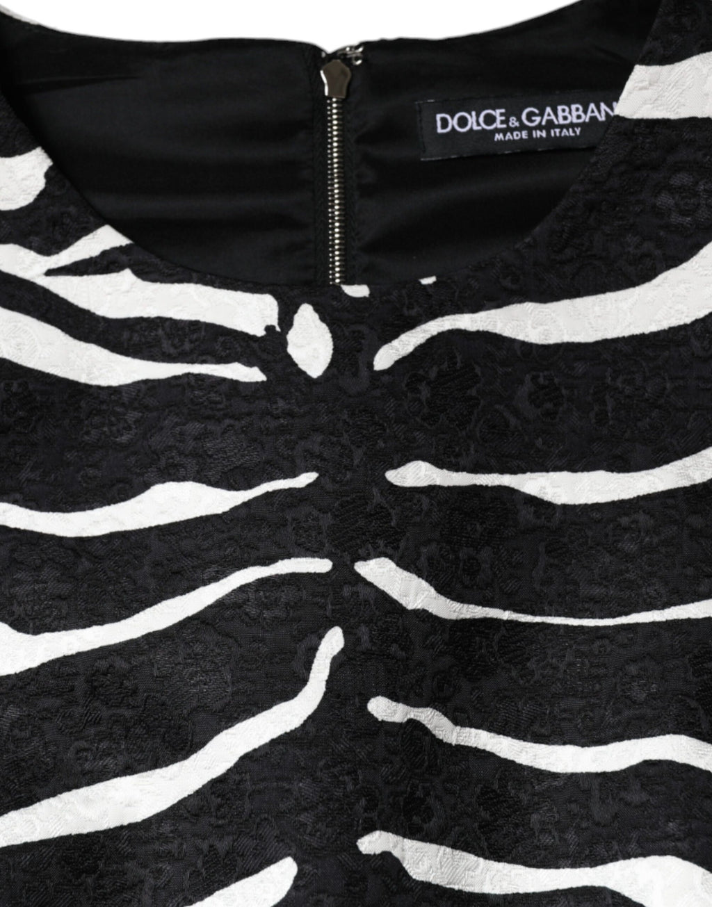 Robe fourreau trapèze noire et blanche à motif zèbre Dolce &amp; Gabbana