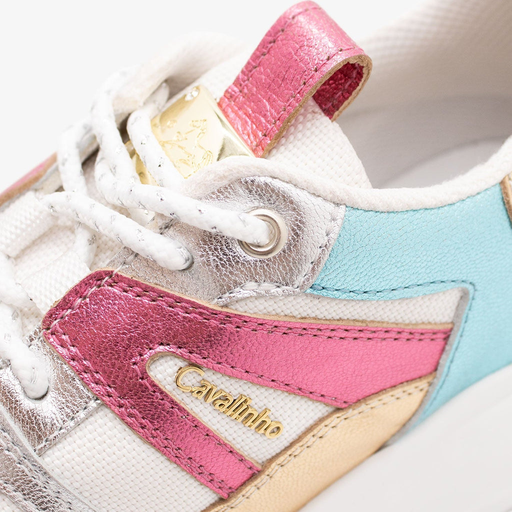 Feather Lightweight Sneakers