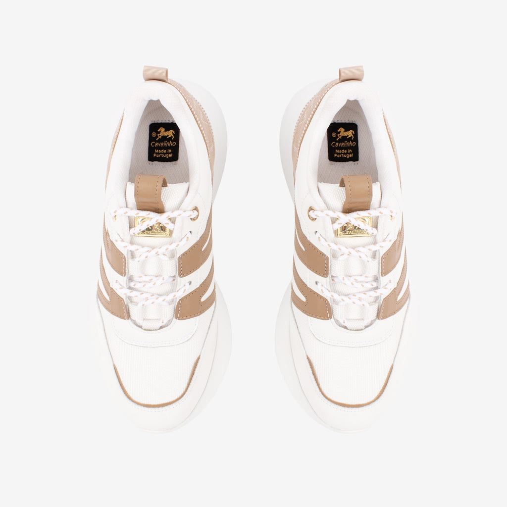 Feather Lightweight Sneakers