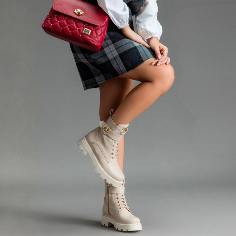 Signature CV Ankle Leather Boots