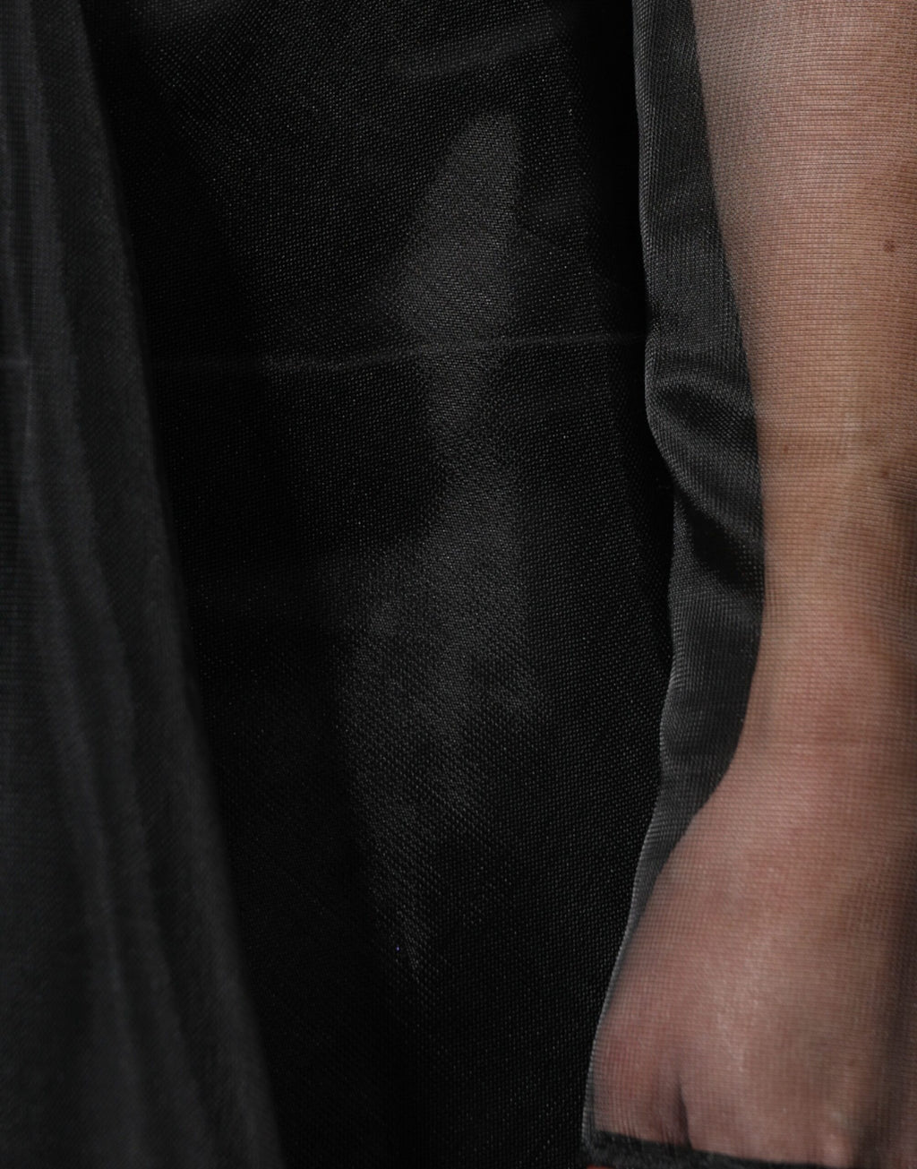 Robe de cocktail mi-longue trapèze en tulle noir Dolce &amp; Gabbana