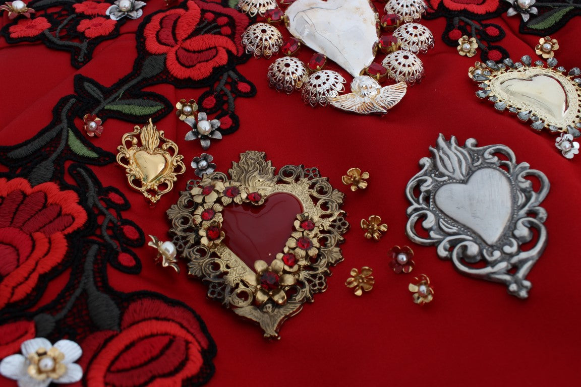 Short Dolce &amp; Gabbana en soie rouge avec cristaux roses