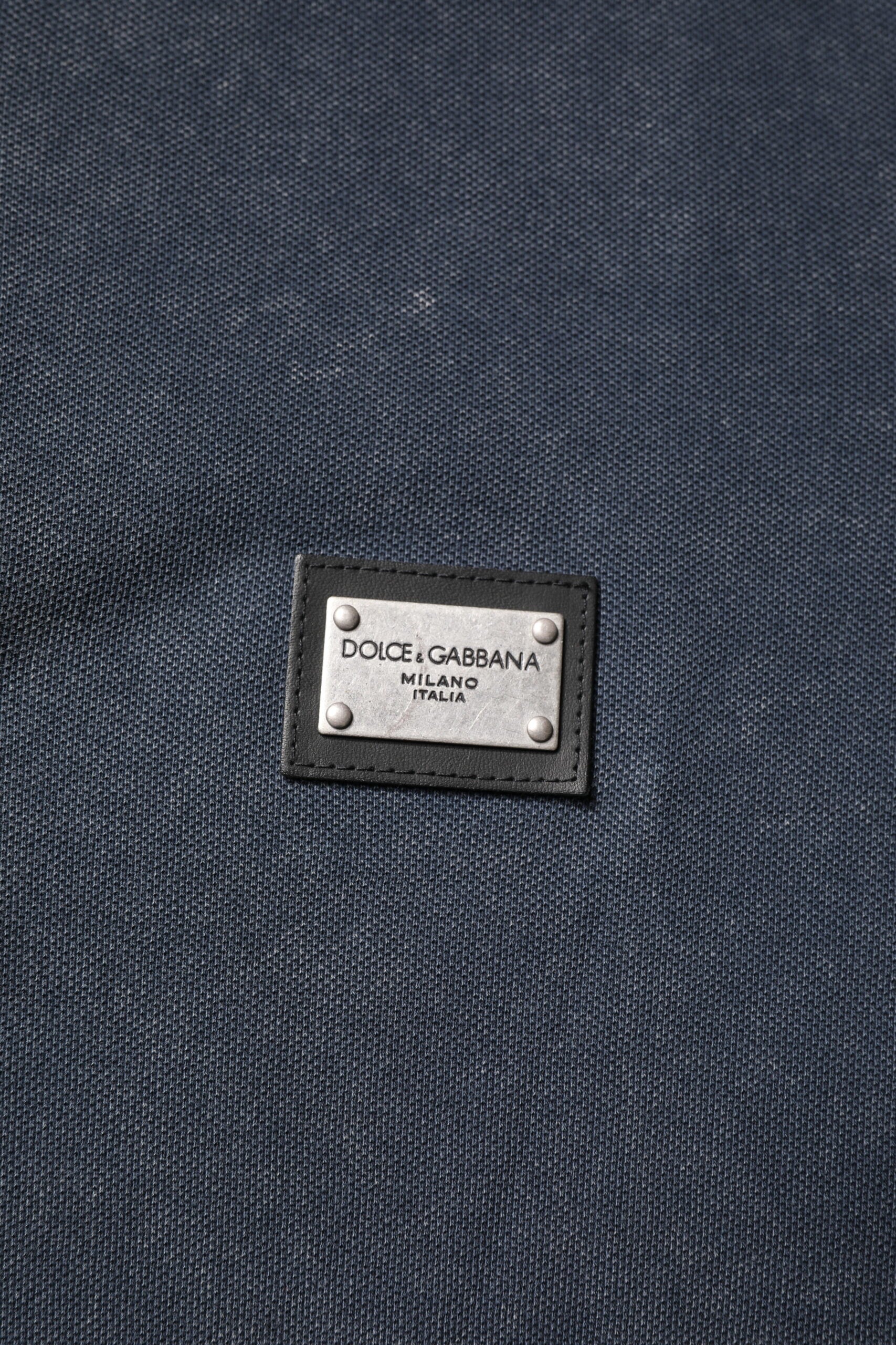 Polo Dolce &amp; Gabbana en coton bleu foncé avec plaque logo pour homme