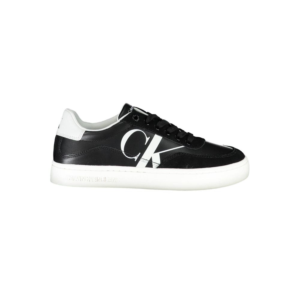 Baskets Calvin Klein noires élégantes à lacets avec détails contrastés