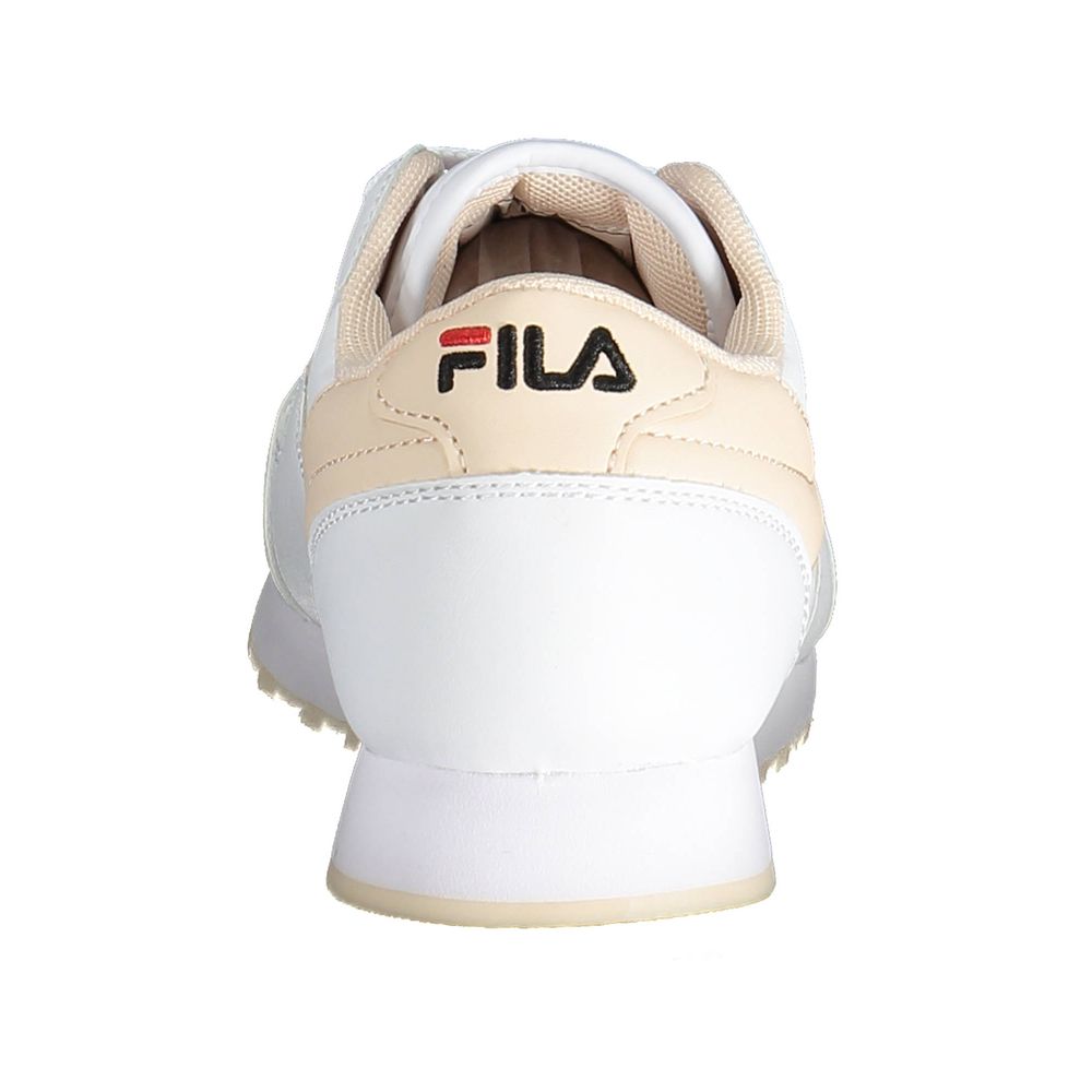 Baskets synthétiques blanches Fila pour femmes