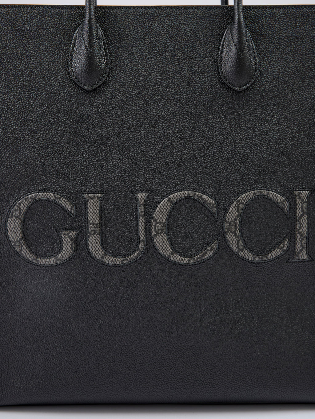 Sac fourre-tout moyen en cuir noir avec logo Gucci
