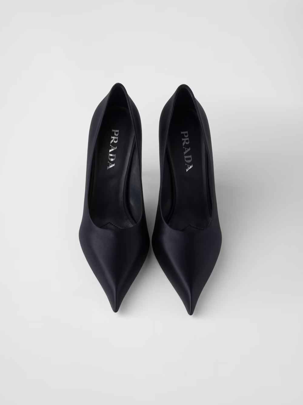 Escarpins Prada en satin bleu
