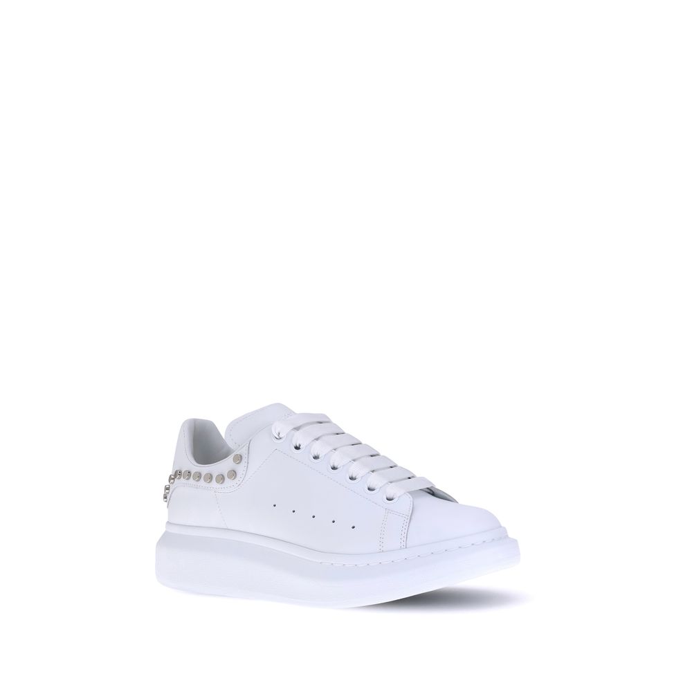 Baskets cloutées en cuir Alexander McQueen