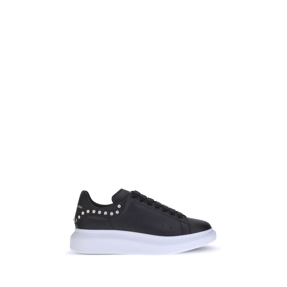 Baskets en cuir cloutées Alexander McQueen