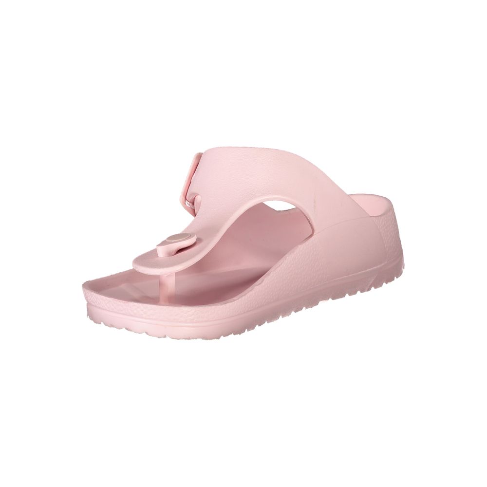 Sandale en plastique rose pour femme, Norvège 1963