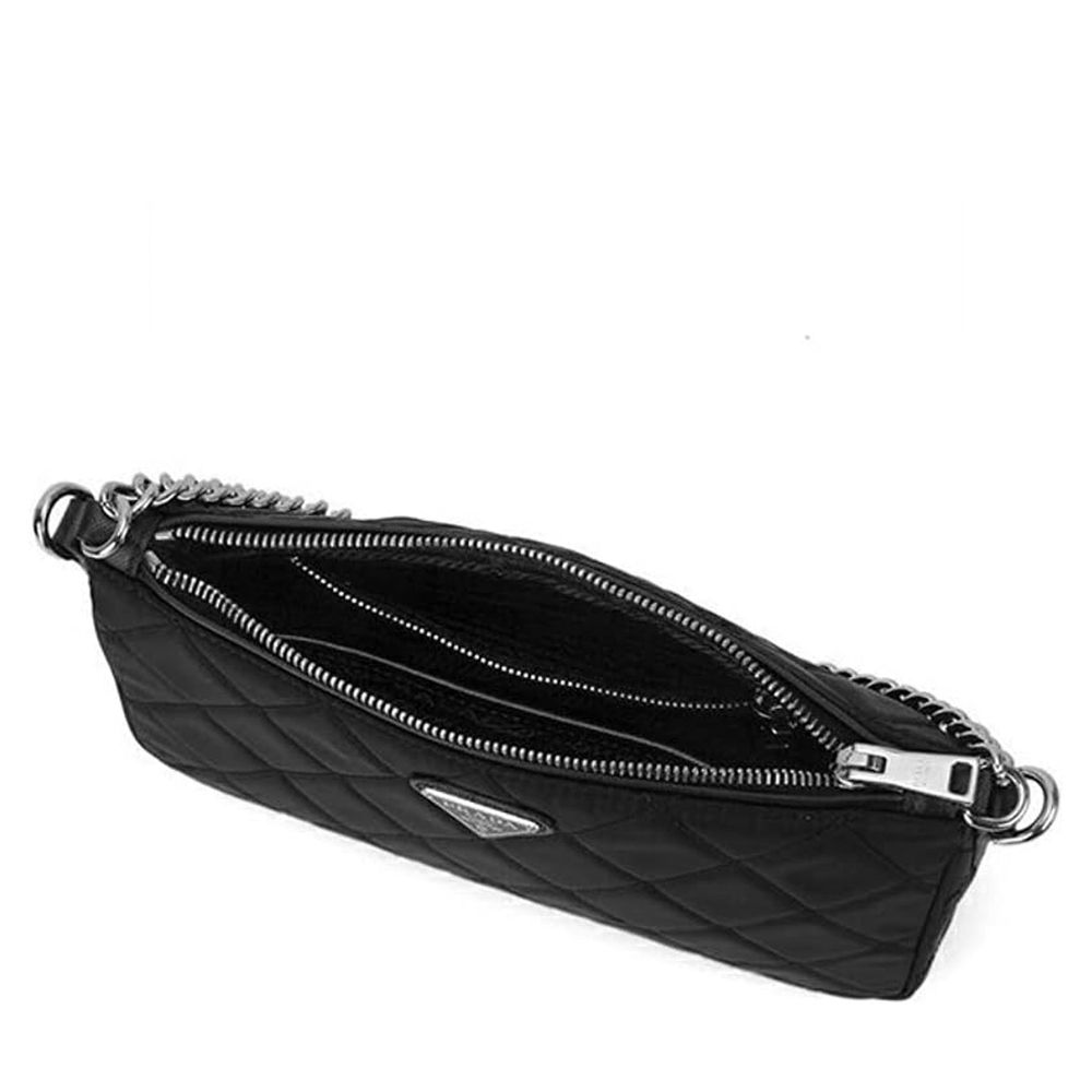 Sac à bandoulière Prada matelassé à chaîne