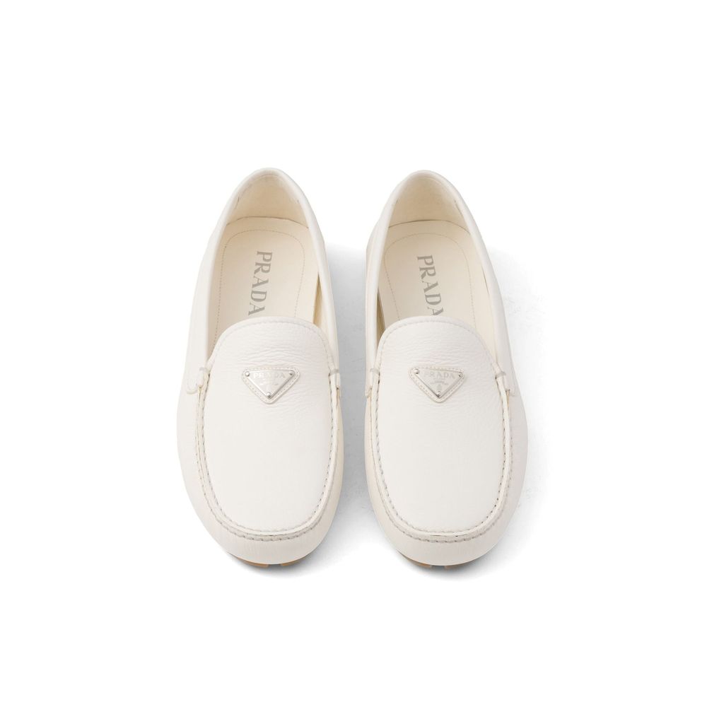 Mocassins en cuir à logo Prada