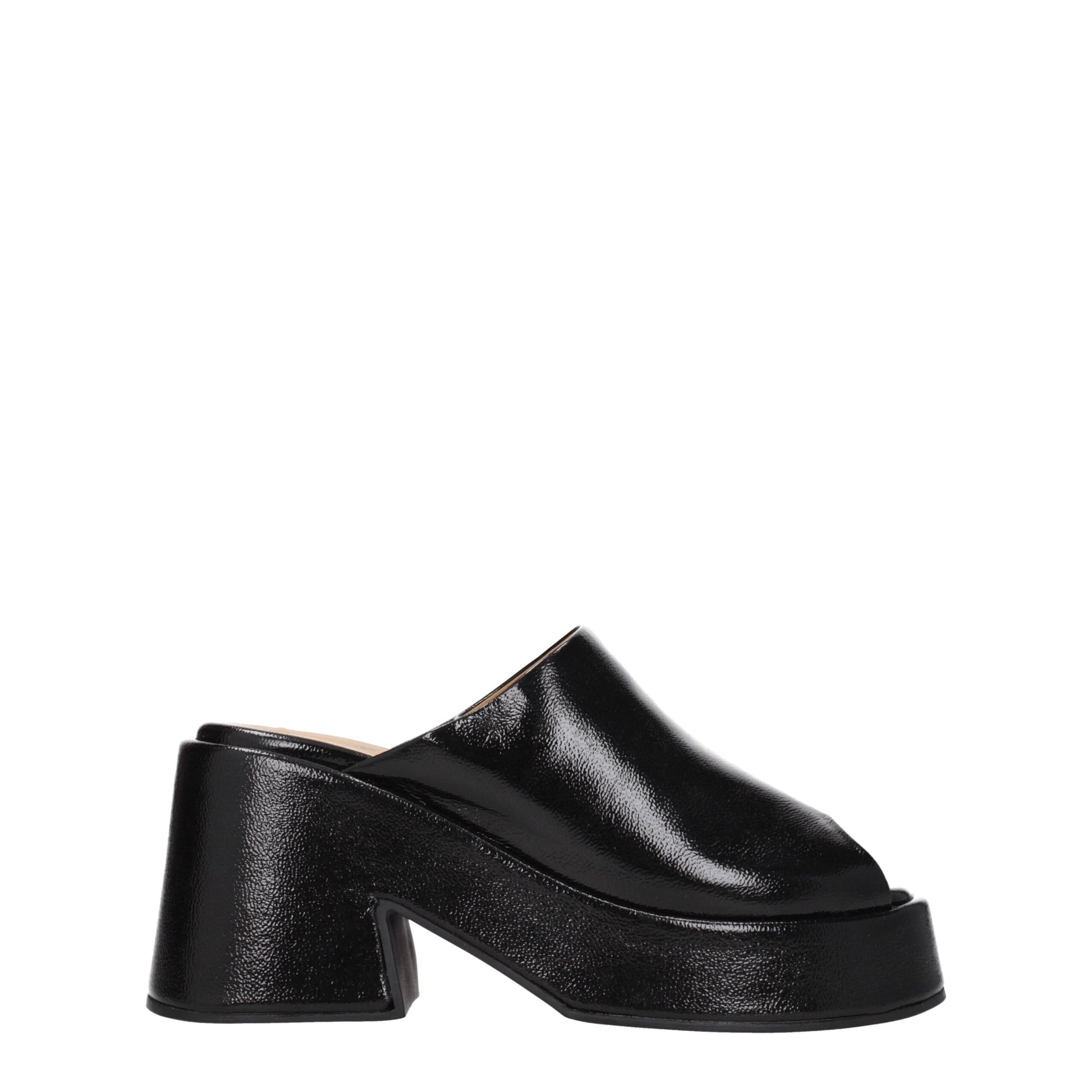Sandales chaussons en cuir noir Ganni