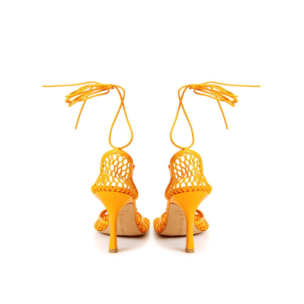 Escarpin Bottega Veneta en tissu et cuir orange