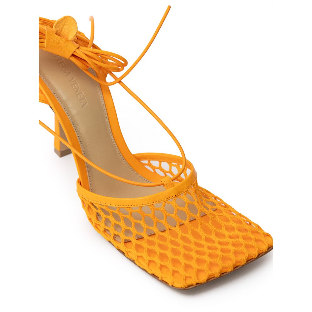 Escarpin Bottega Veneta en tissu et cuir orange