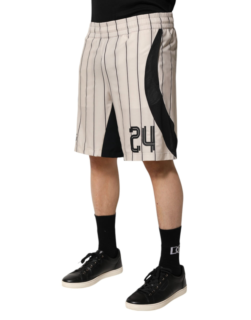 Short de survêtement Dolce &amp; Gabbana en polyester blanc cassé avec logo DG