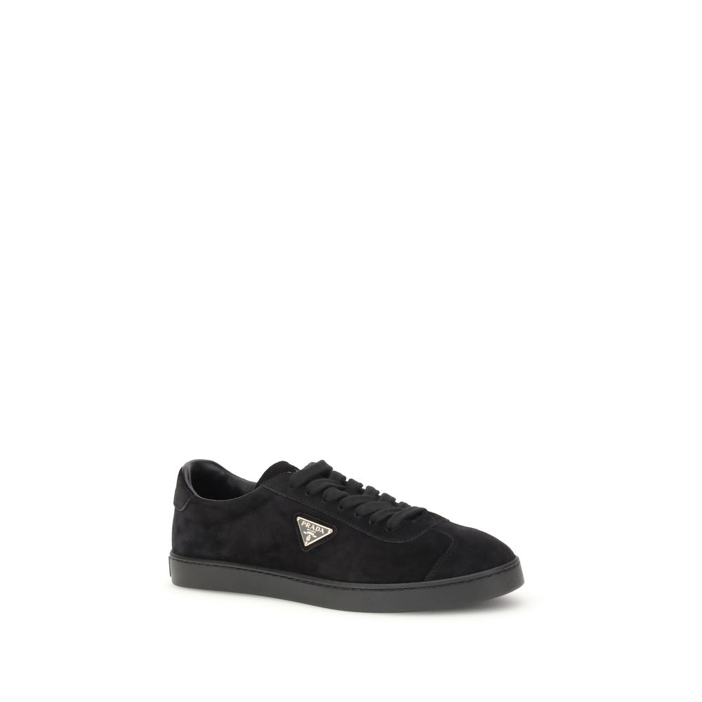 Baskets en daim Prada