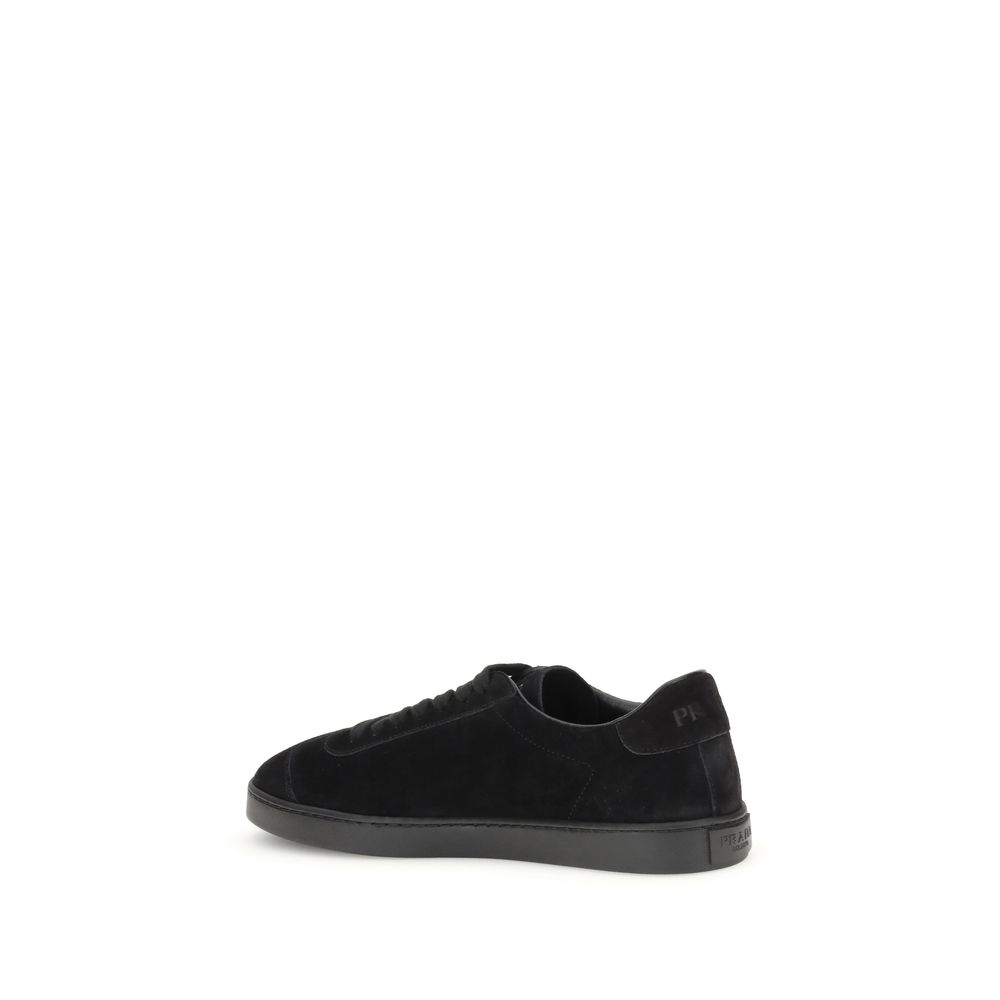 Baskets en daim Prada