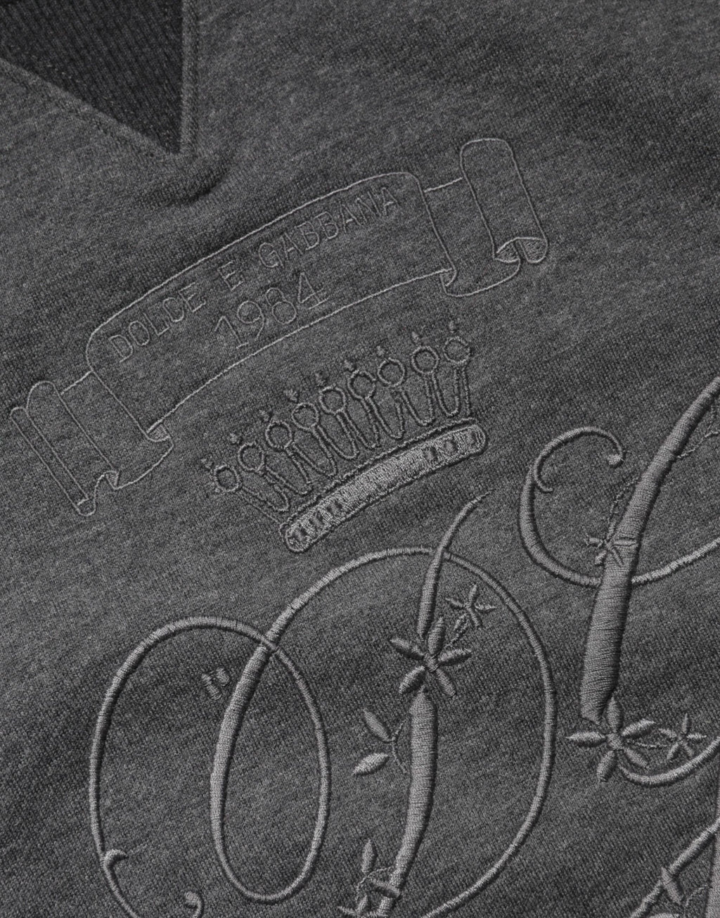 Pull Dolce &amp; Gabbana gris avec logo DG brodé