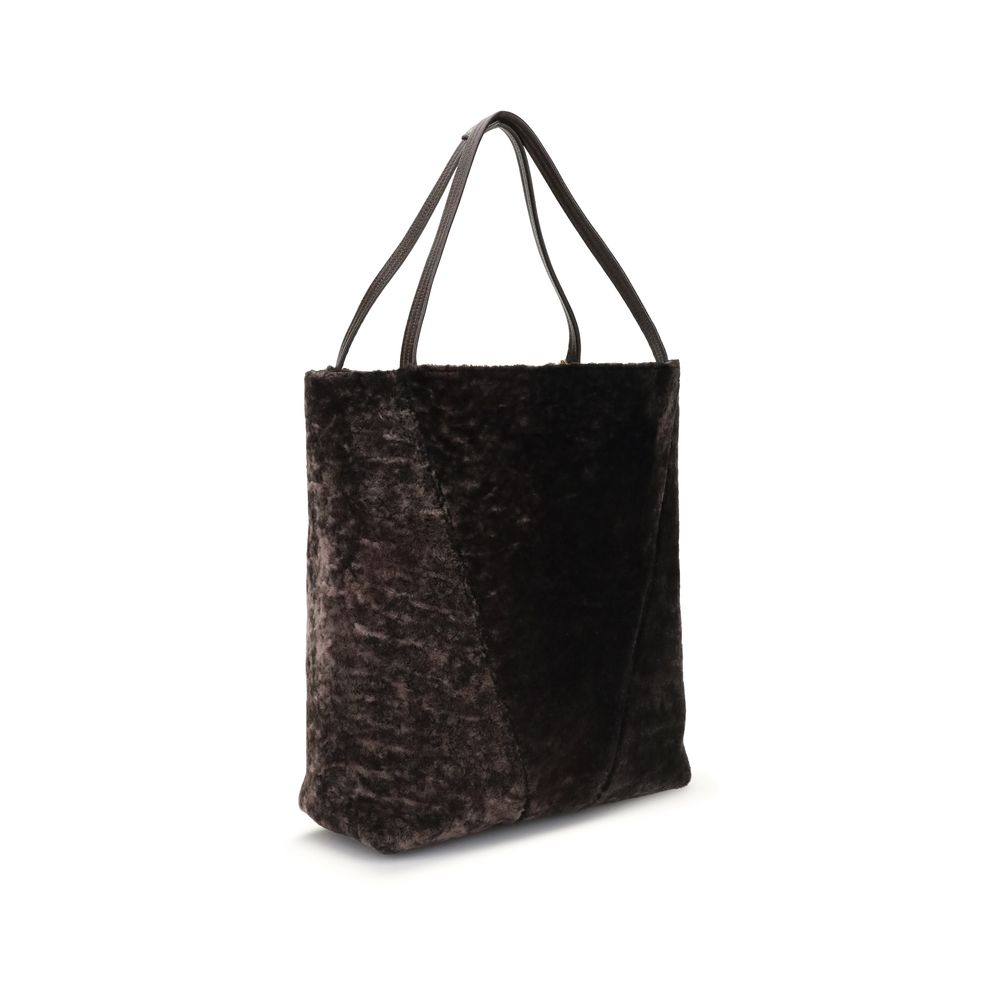 Chloé Large Spin Tote Bag in soft shearling