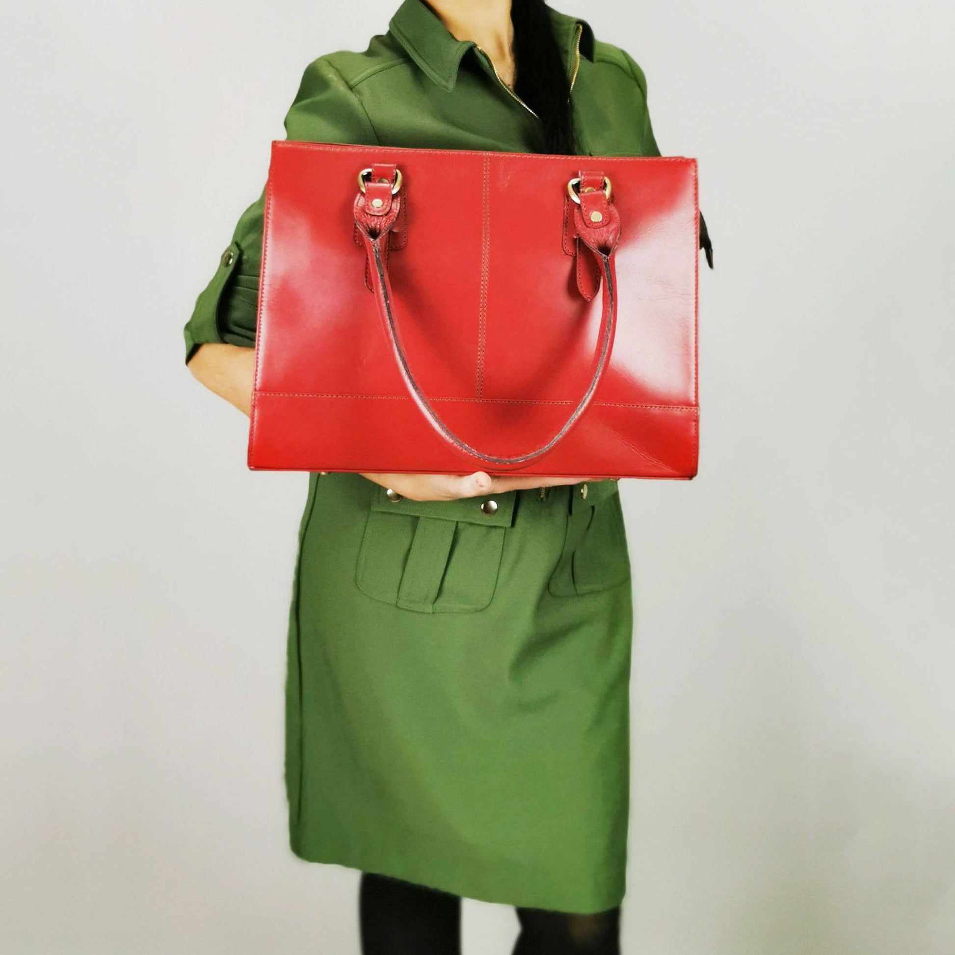 The Signature 17" Bag, Red-3