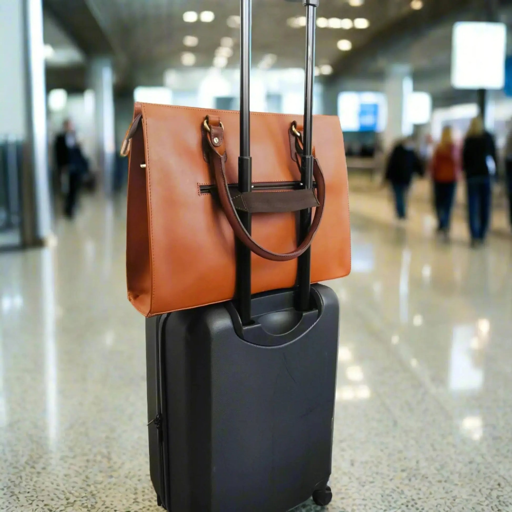 The Signature 17" Bag, Tan-0